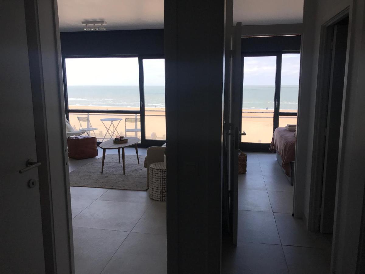 Panoramic Seaview Apartment With Free Private Garage ออสเทนด์ ภายนอก รูปภาพ